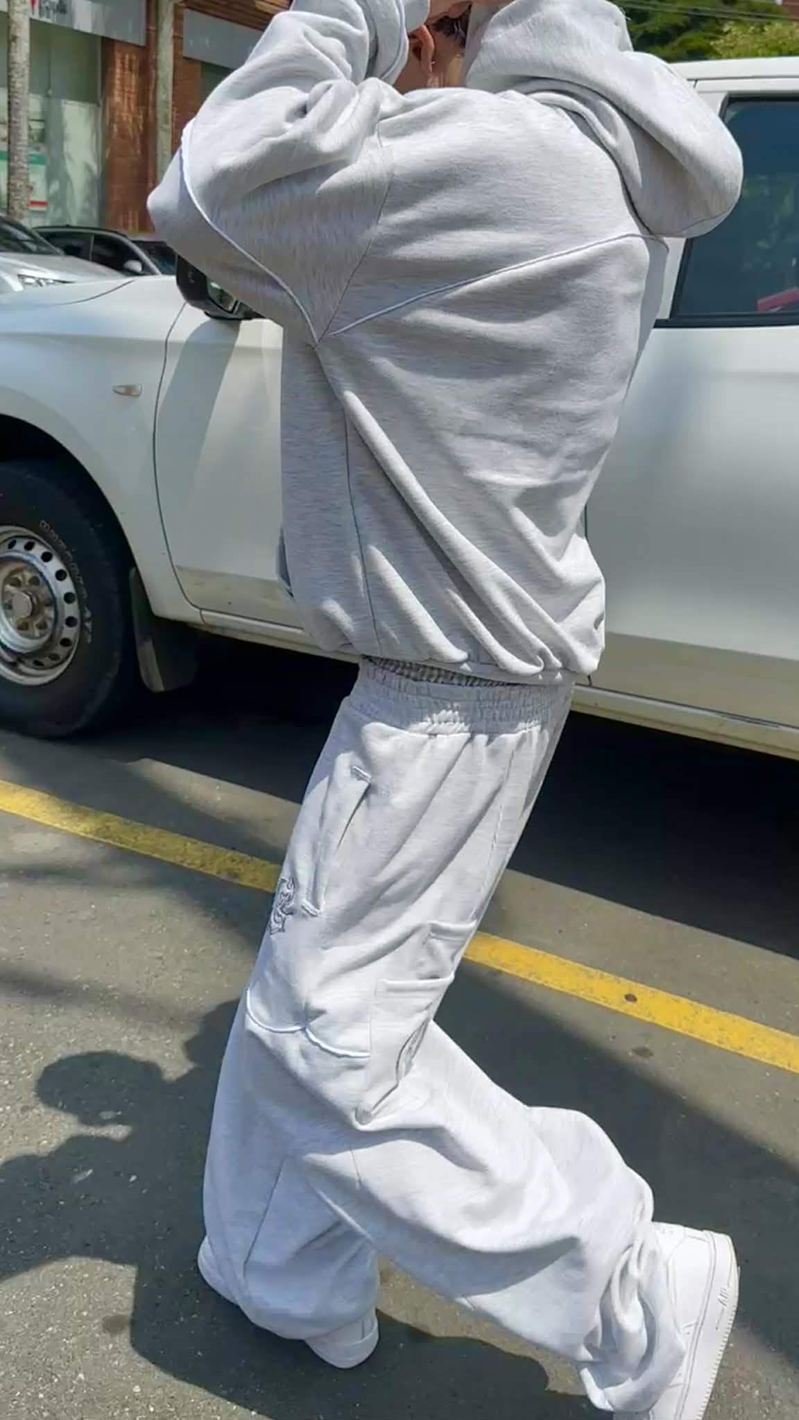 TRACKSUIT GHOSTED
